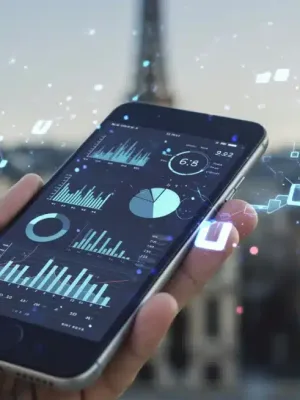 AI-powered financial tools transforming savings in France by 2026