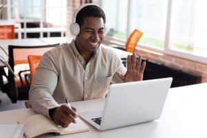 Online learning accreditation standards.